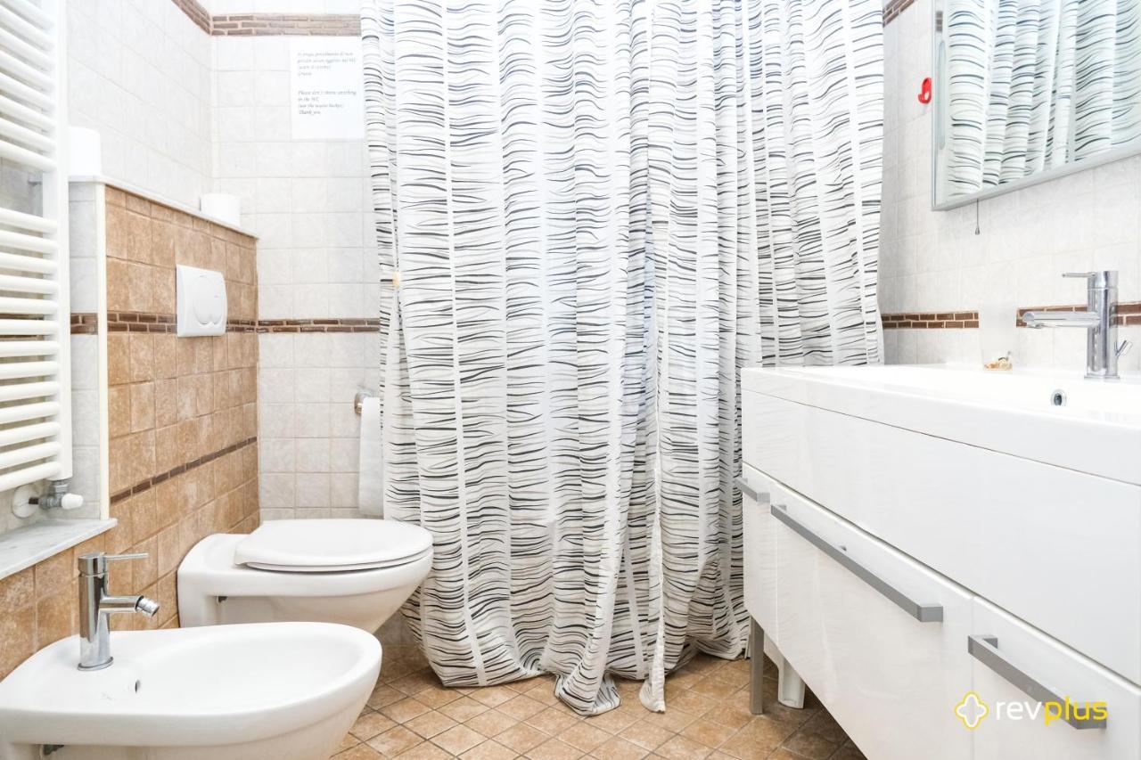 Lia Rooms 3 La Spezia Luaran gambar