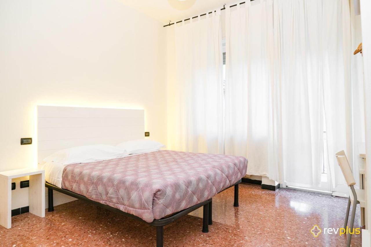 Lia Rooms 3 La Spezia Luaran gambar