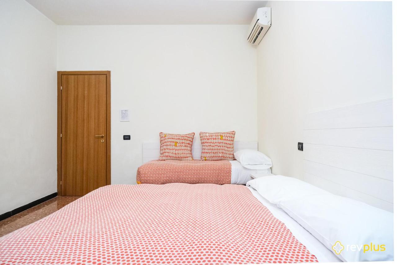 Lia Rooms 3 La Spezia Luaran gambar
